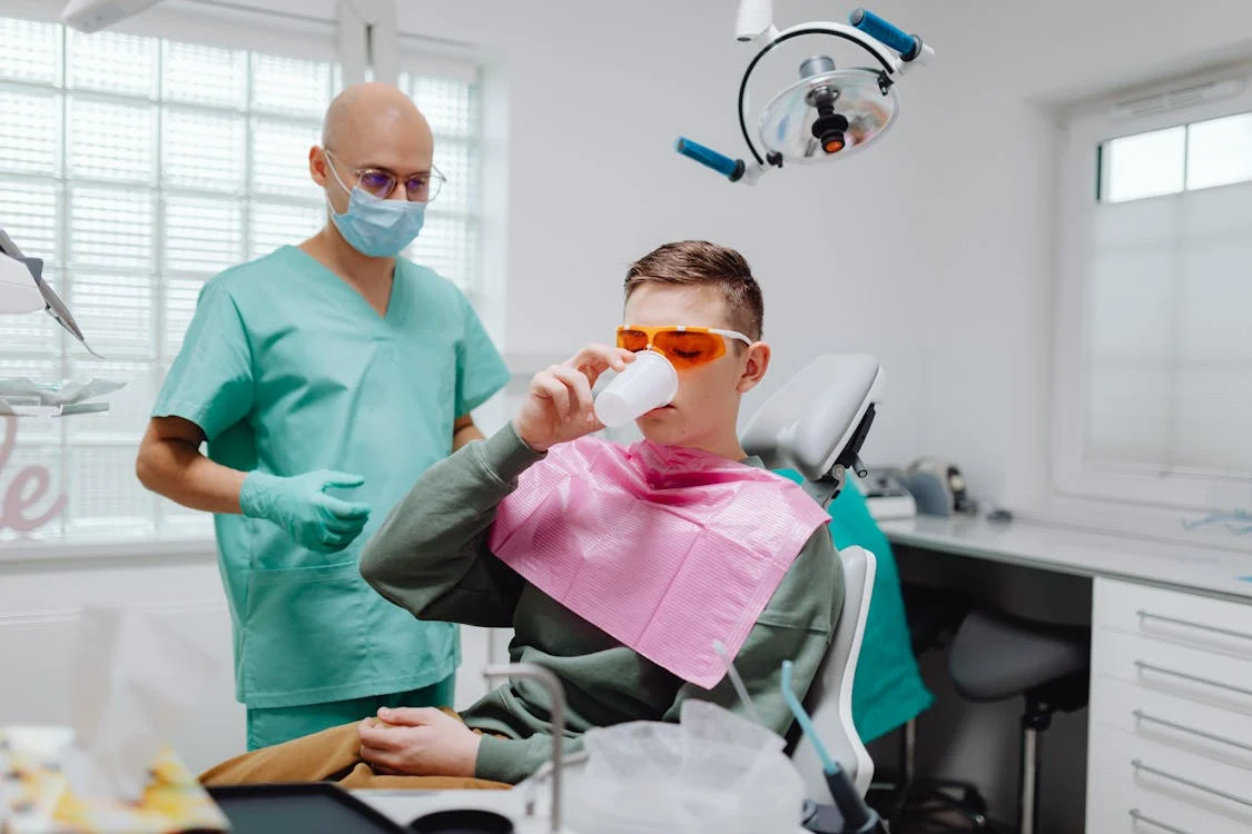 4 Questions To Ask Your Dentist During Your Visit