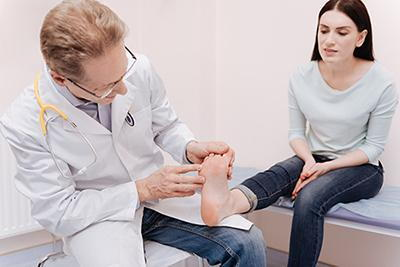 Why Visiting a Podiatrist Can Improve Your Foot Health